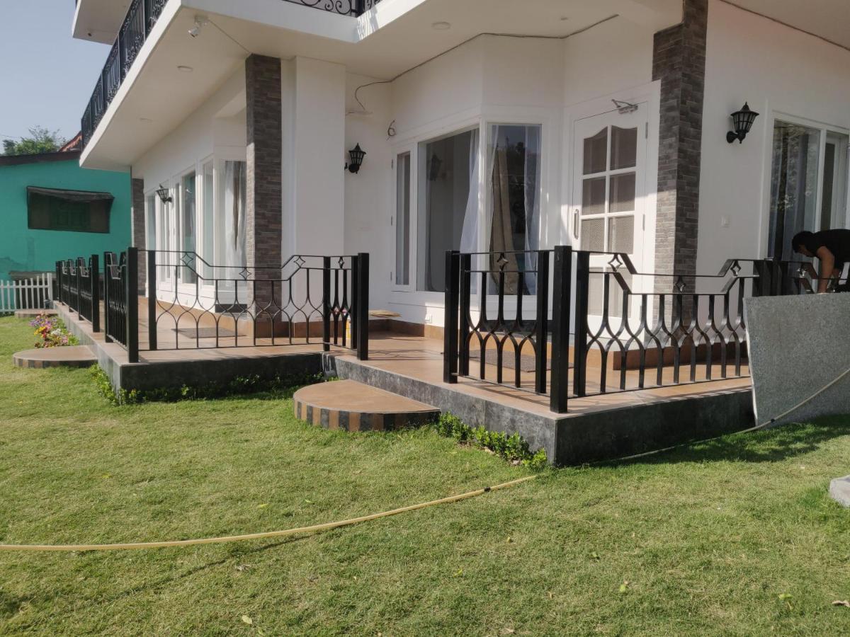 The Periwinkle Homestay Bhimtal Exterior photo