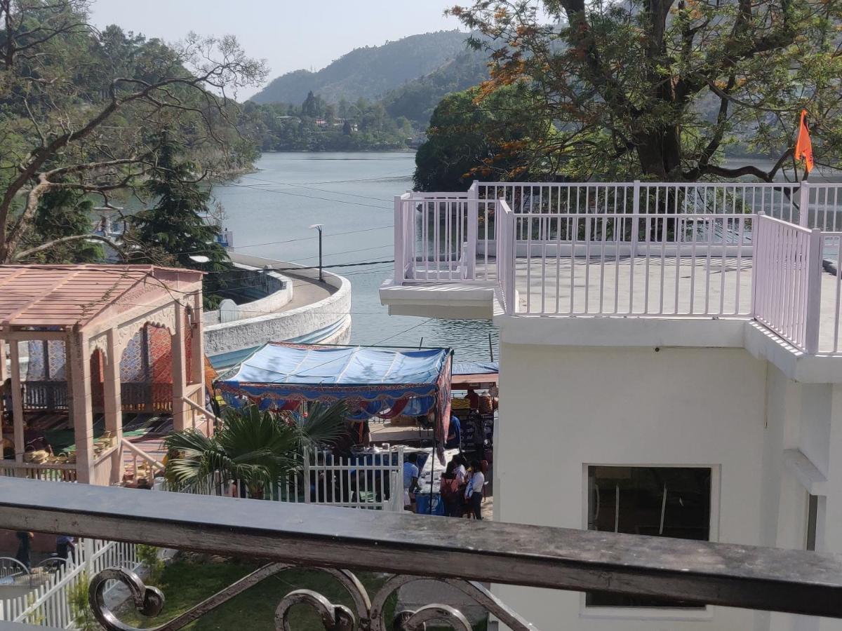 The Periwinkle Homestay Bhimtal Exterior photo